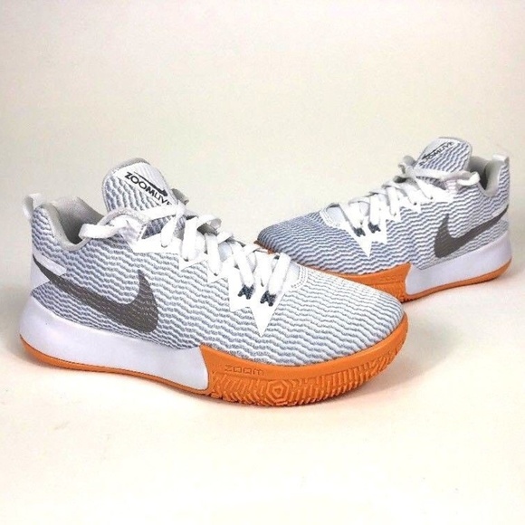 nike zoom live 2 basketball shoes